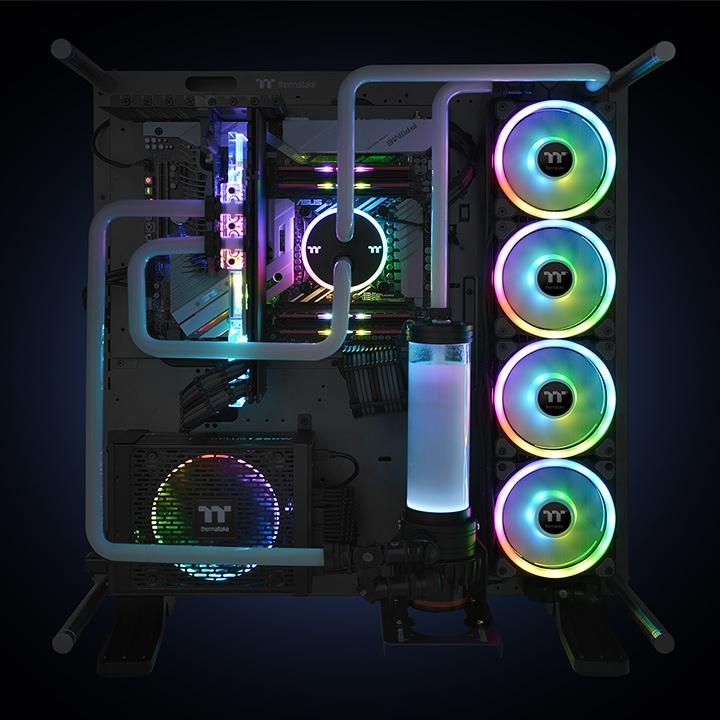 Thermaltake Riing Trio Plus 12 RGB 2つ Amazon.co.jp: Thermaltake Riing Trio PLUS 12 RGB Radiator